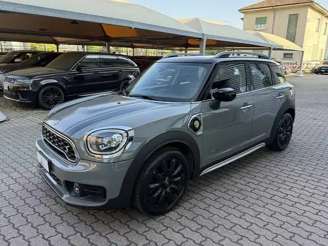 MINI Cooper SE Countryman