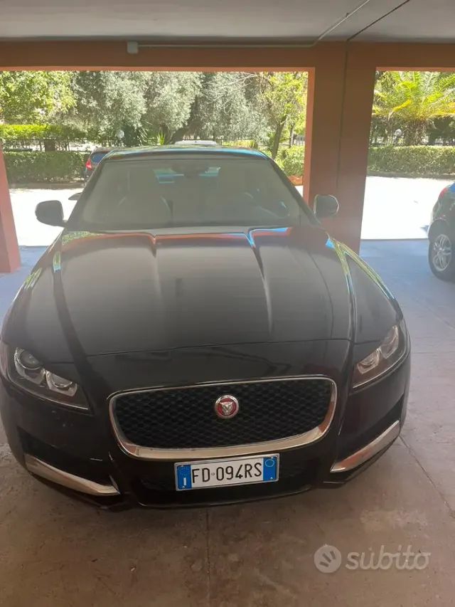 Jaguar XF 2ª serie (X260)
