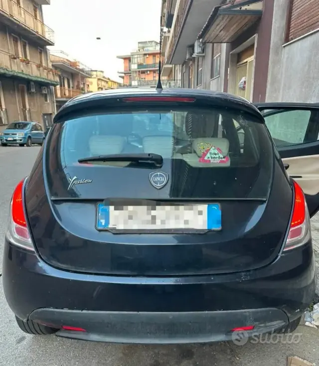 Lancia Ypsilon