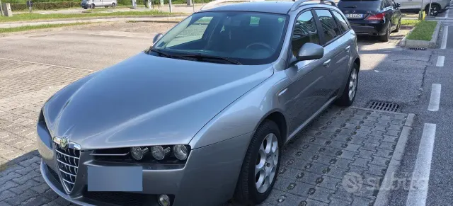 Alfa Romeo 159