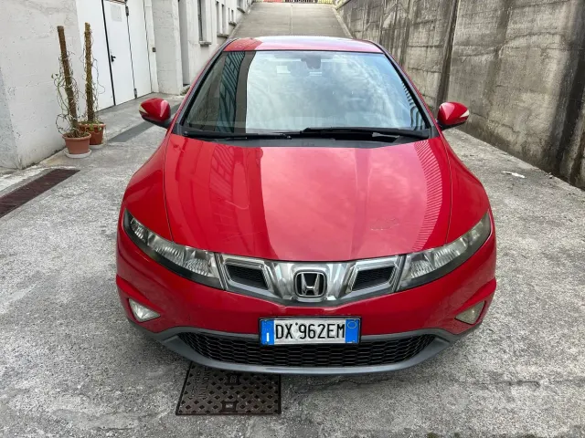 Honda Civic 8ª serie
