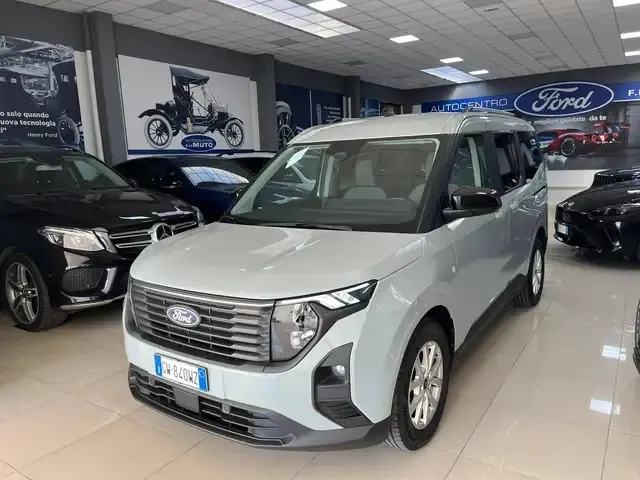 Ford Tourneo Courier