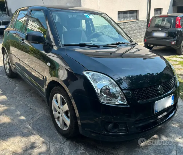 Suzuki Swift (2005-2010)