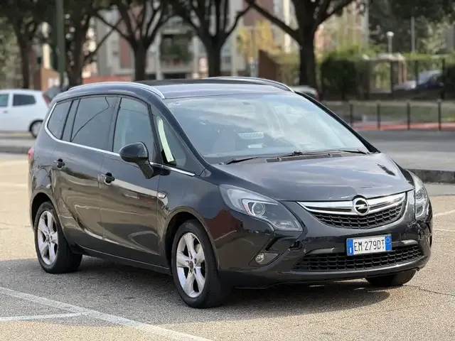 Opel Zafira Tourer