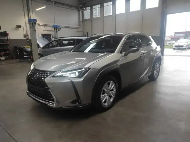 Lexus UX 200