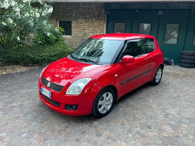 Suzuki Swift (2005-2010)