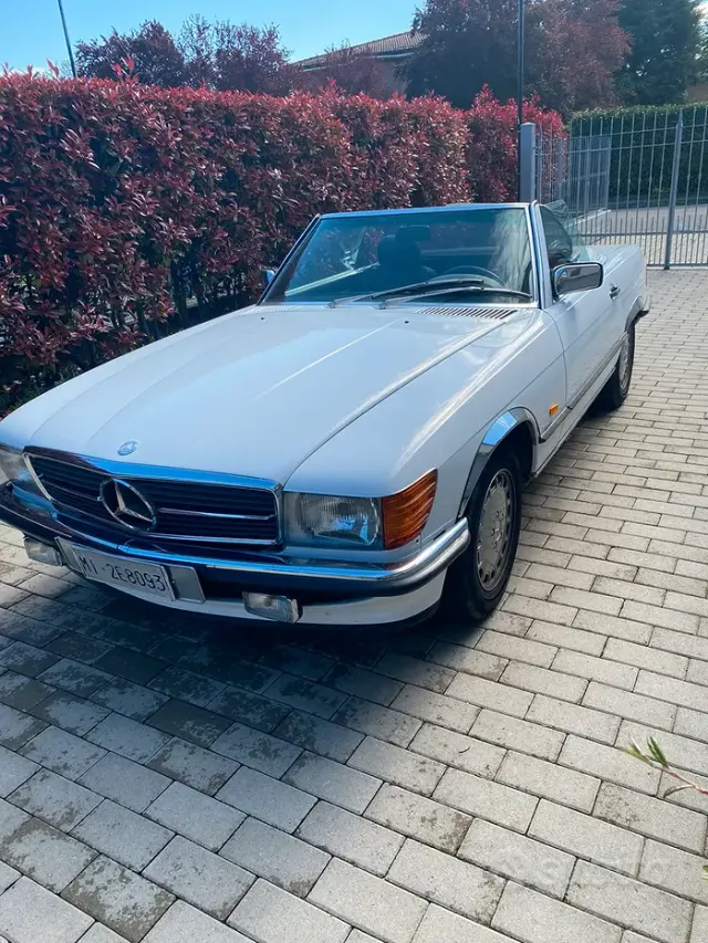 Mercedes-Benz Serie SL (R107)