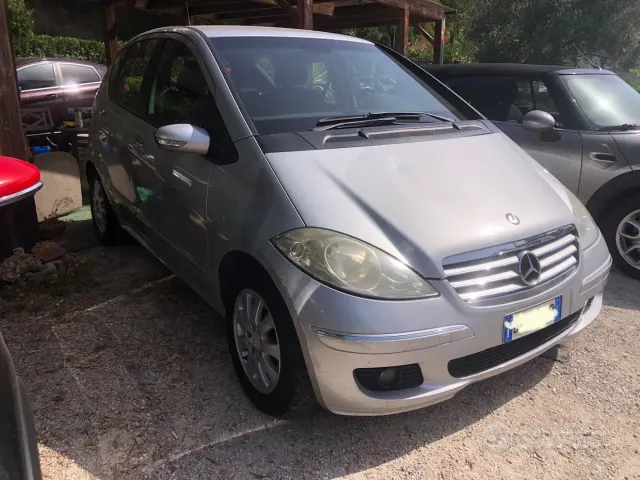 Mercedes-Benz Classe A (W/C169)