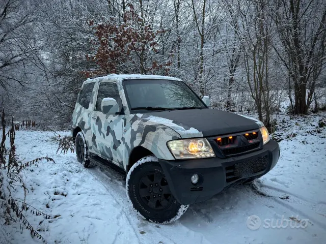 Mitsubishi Pajero (2000-2007)