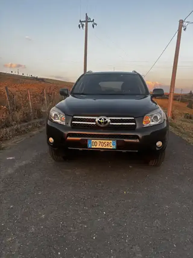 Toyota RAV 4