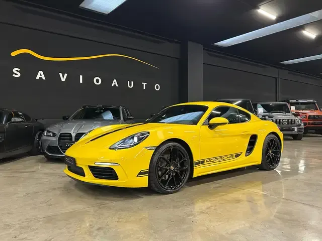 Porsche 718 Cayman