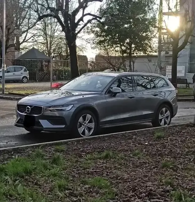 Volvo V60 Cross Country