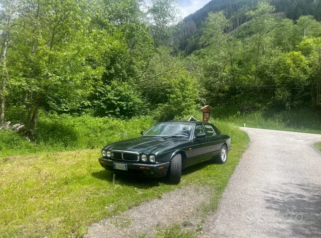 Jaguar XJ (X350-X358-X359)