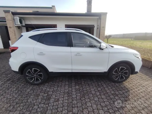 MG ZS (2021-2025)