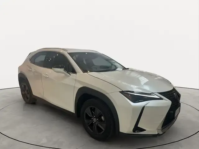 Lexus UX 250h