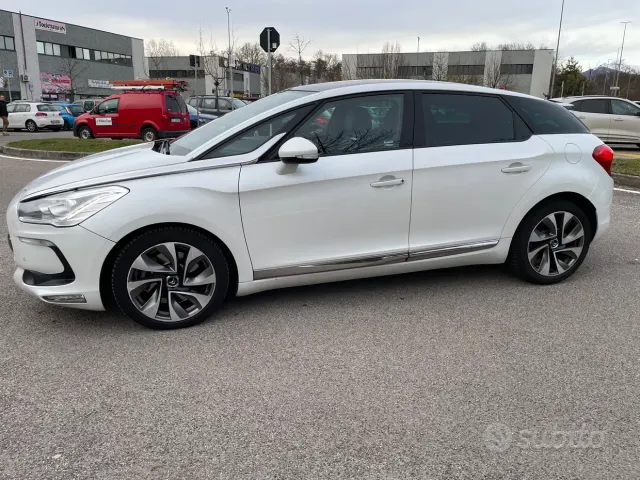 DS DS 5