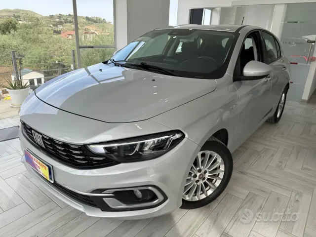Fiat Tipo (2015-->)