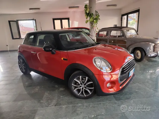 MINI Mini 4ª serie (F56)