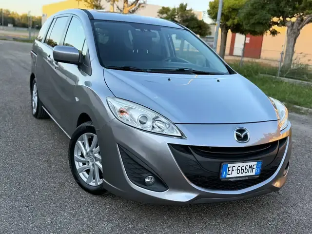 Mazda 5