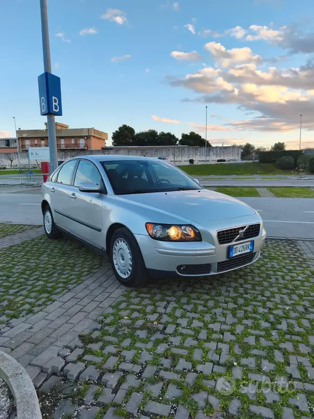 Volvo S40 (2003-2012)