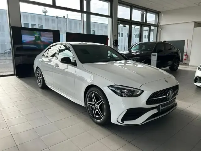 Mercedes-Benz C 220