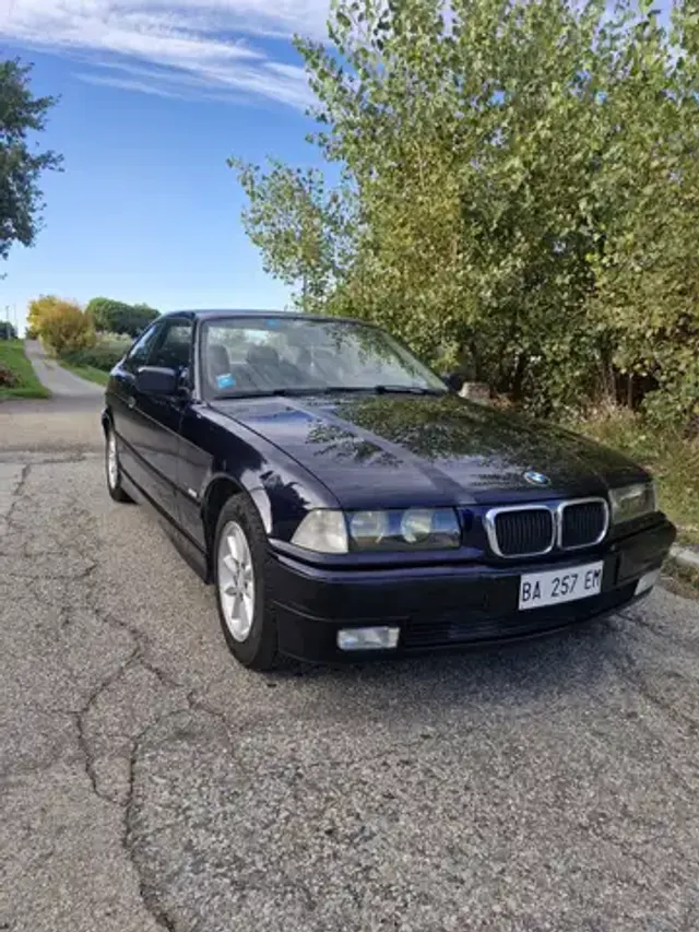 BMW 318