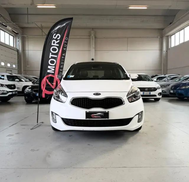 Kia Carens