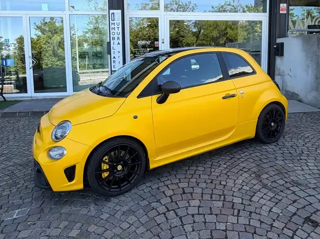 Abarth 595 Competizione