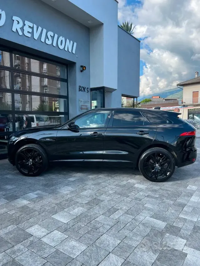 Jaguar F-Pace (X761)