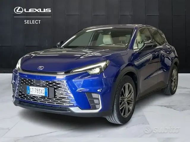 Lexus LBX