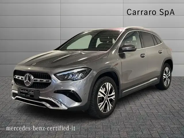 Mercedes-Benz GLA 250
