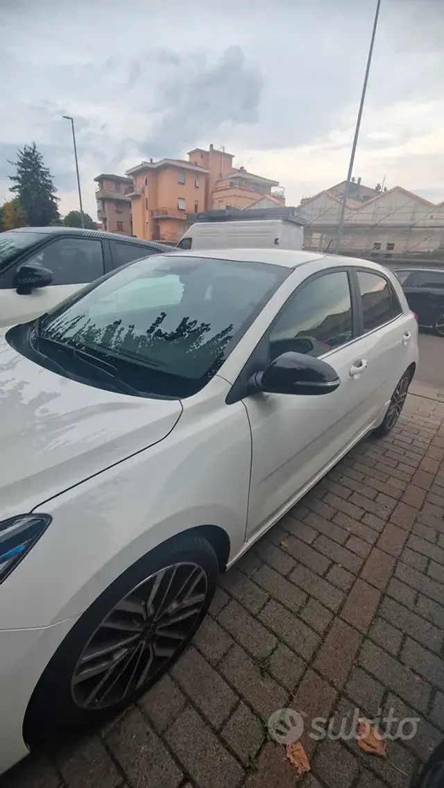 Kia Rio 4ª serie