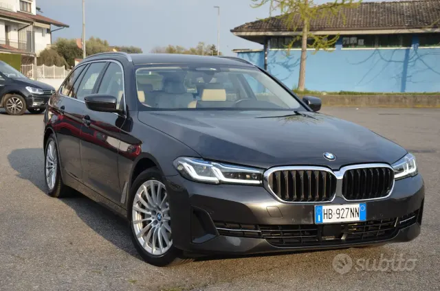 BMW Serie 5(G30/31/F90)