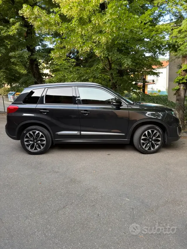 Suzuki Vitara (2015)