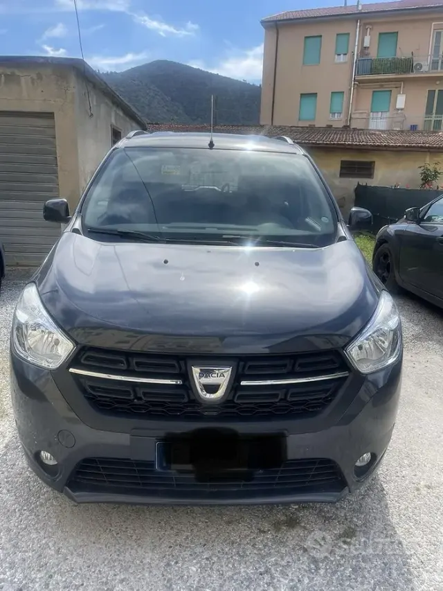 Dacia Lodgy