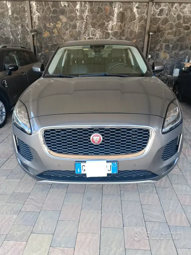 Jaguar I-Pace (X590)