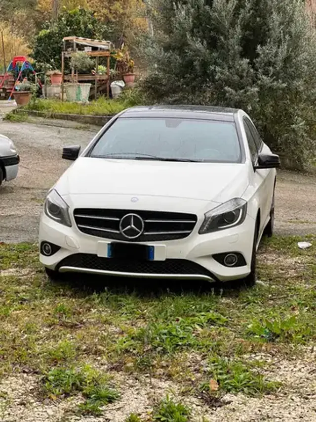 Mercedes-Benz A 180