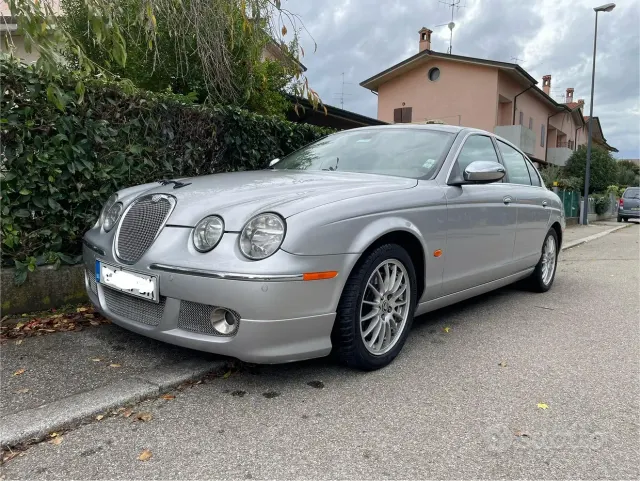 Jaguar S-Type (X200-X202)