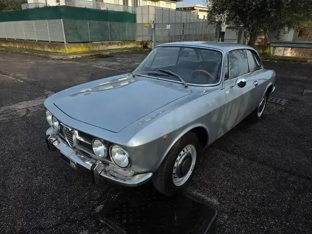 Alfa Romeo 1750
