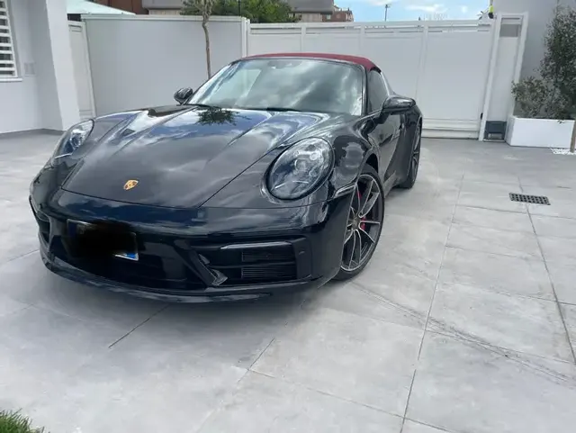 Porsche 992