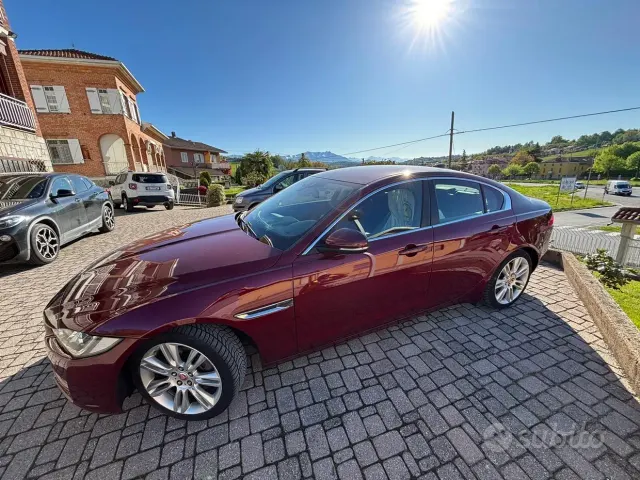 Jaguar XE (X760)