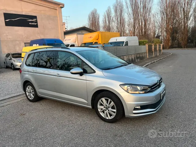 Volkswagen Touran 3ª serie