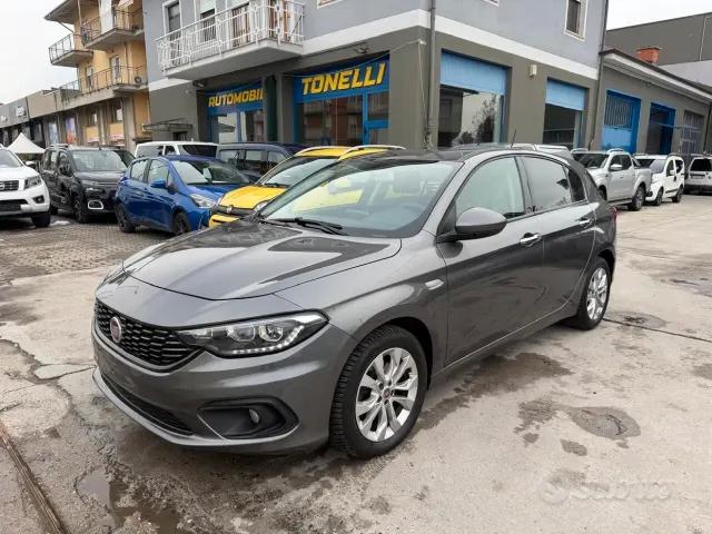 Fiat Tipo (2015-->)
