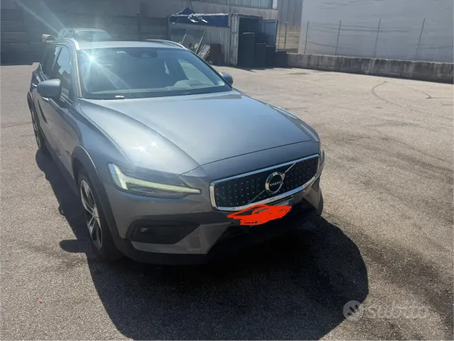 Volvo V60 CC (2018-2024)