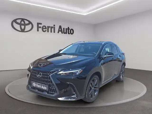 Lexus NX 450h+