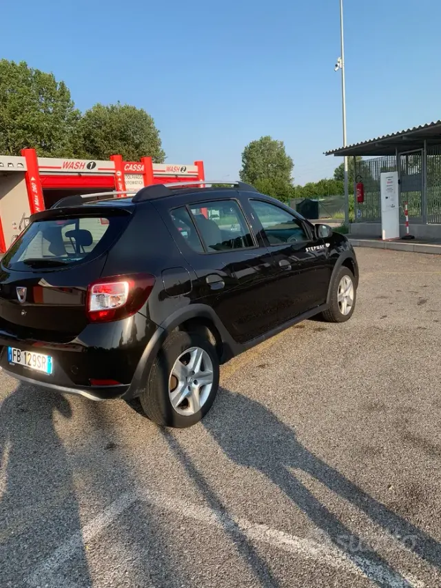 Dacia Sandero 1ª serie
