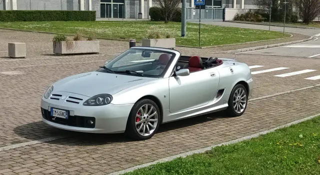 MG TF