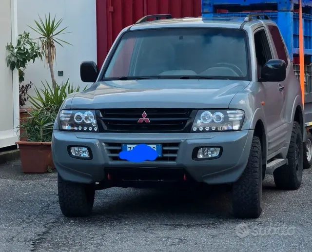Mitsubishi Pajero (2000-2007)