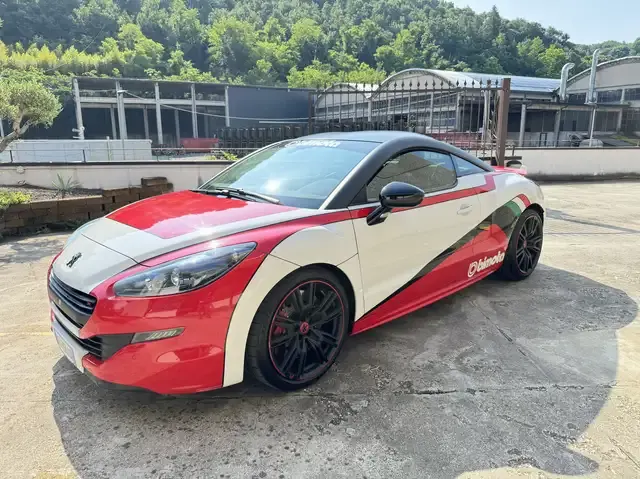 Peugeot RCZ