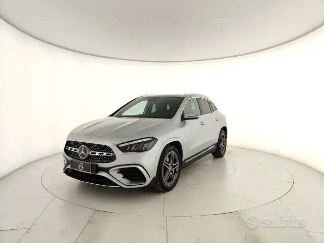 Mercedes-Benz GLA (H247)